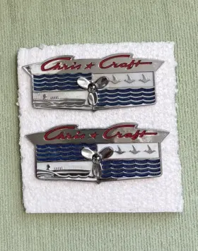 0444-30341 Chris Craft Set Of 2 Vintage Propeller Boat Plates. Nos. Slightly Imperfect