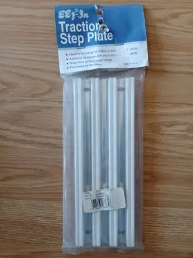 26365 Garelick Eez-in Gunnel Traction Step Plate 3 Inch X8 White Inserts Aluminum