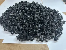 Sb-625-500 Heyco #2830 5/8 Inch Hole 2830 Blk Nylon Snap Bushing Lot Of 400 Est