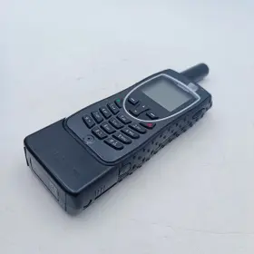 0215j1 Iridium Extreme 9575 Satellite Phone Emergency Sos With Usbadaptor And Wall Charger