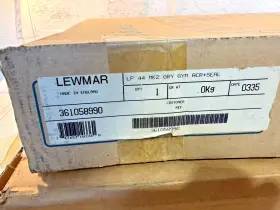 361058990 Lewmar Low Profile Hatch 44 Mk2 Grey Acrylic And Seal
