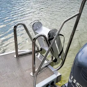 1004-es Lillipad New Easy Step Folding Pontoon Boat Boarding Ladder -silver