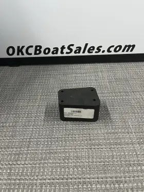 5824017 Malibu Boats G3 Tower Bimini Spacer Pn
