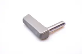 383685 Omc Latch And Shaft Handle Nos