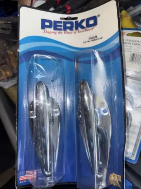 0566dp4chr Perko #4 4.5 Inch Streamline Cleat Chrome 2ct