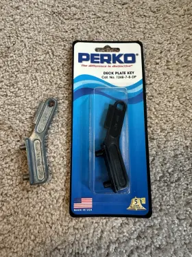 1248-7-8-dp Perko 124878dp Deck Plate Keys Plastic New In Box And Zinc Used 1-1/4 1-1/2