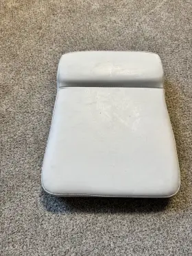 269002570 Sea-doo Challenger 210 Oem Se Wake Sp Center Rear White Seat Cushion