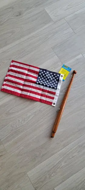 782ii Seachoice Boat Flag 12 18 Nwt And Varnished Pole