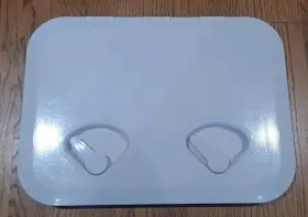 Sfre1 Seaflo -non Locking- White 12 1/2 Inch X 17 1/4 With Deck Seal
