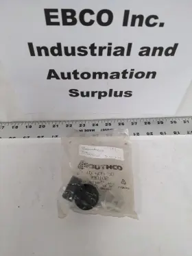 390102 Southco Latch