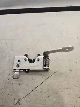 452-6869 Southco Latch