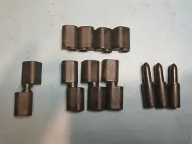 96-10-320-11 Southco And 96-310 B A Nylon Lift-off Hinges Lot