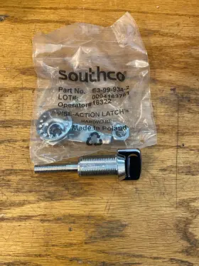 E3-99-1037 Southco New Vise Compression Latch