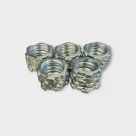 141sst Thomas & Betts And 1/2 Inch Conduit Locknut Lot Of 25 - New Open Box