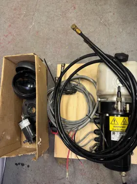 Md32t Uflex Electric Power Steering Kit Used. Md 32t With Tilt Helm. Complete Hoses