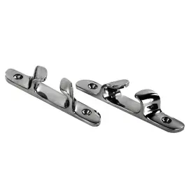 4902280 Whitecap Skene Bow Chock 4-1/2 Inch Line Size 1/2 Pair