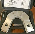 Werner Telescoping Multi Ladder Braces 300 Pound Support Safety Brackets Case Used. Price: $39.00.