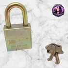 American Padlock Series 5200 Steel Gold Usa Made Hardened Shackle With Keys Used. Price: $15.99.
